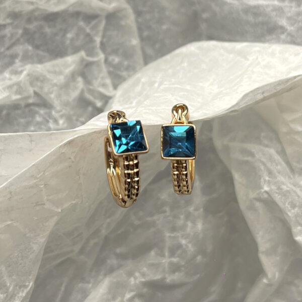 "16 Blue Lagoon" Regular 18K Gold